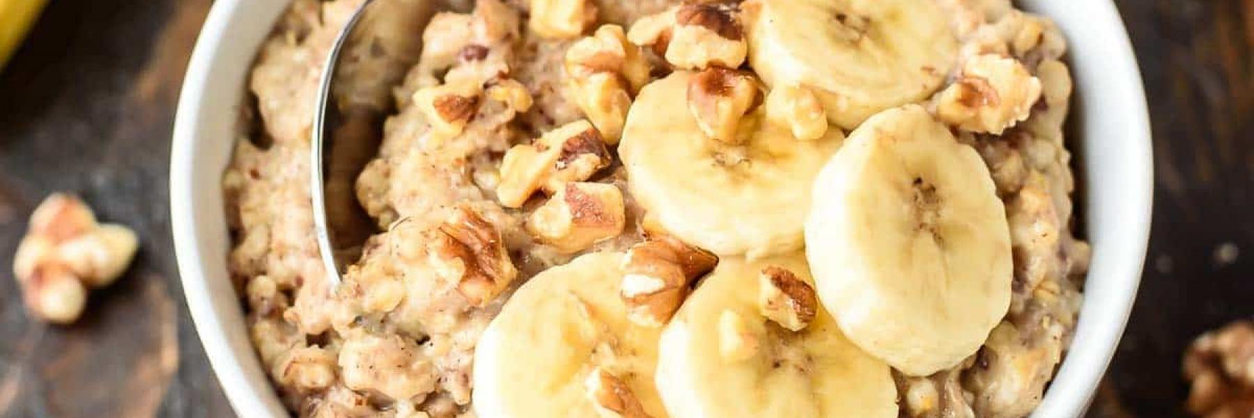 الشوفان بالموز والقرفة