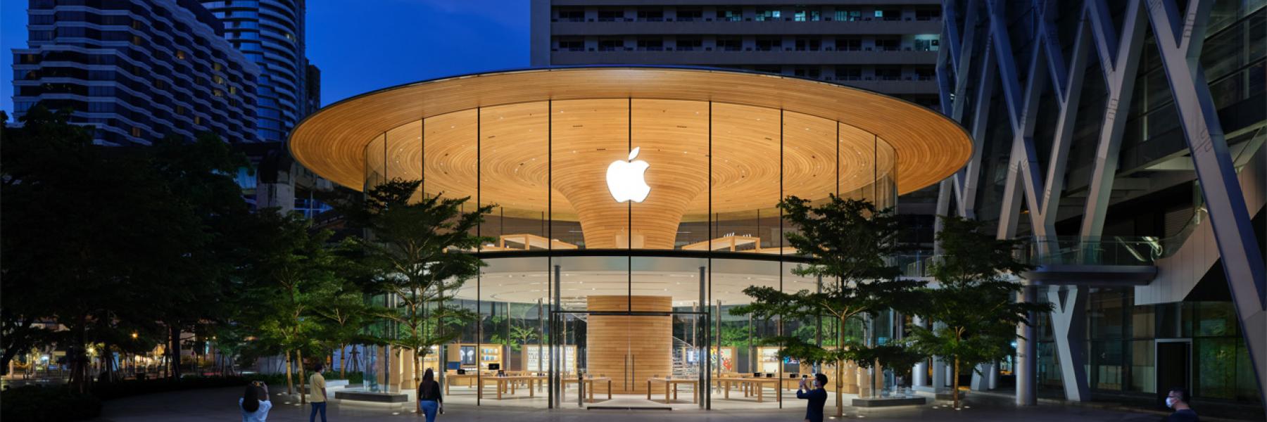 تيم كوك: عودة موظفي أبل إلى مكاتبهم بدءاً من سبتمبر المقبل