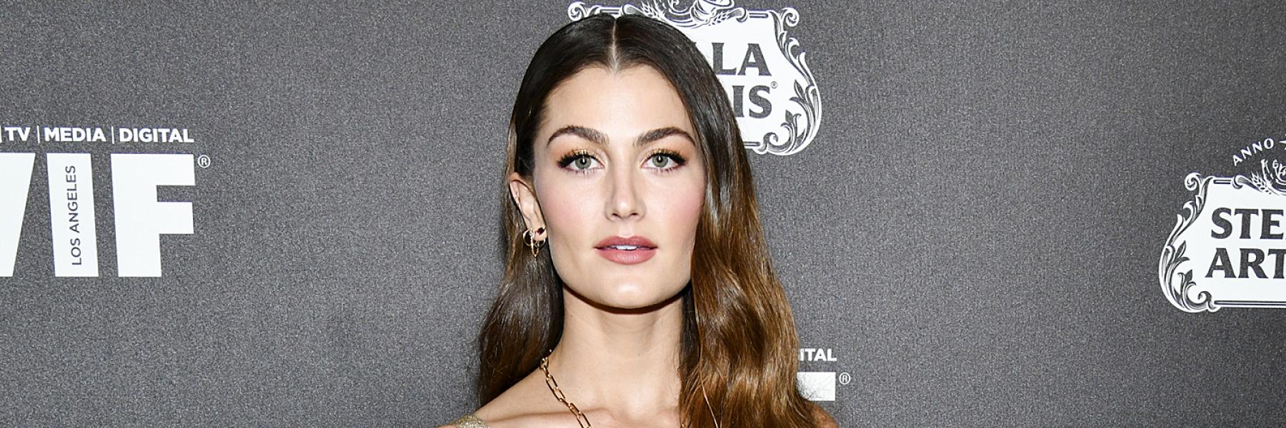 راشيل ماثيوز بطلة Frozen 2 تنضم للمشاهير المصابين بكورونا