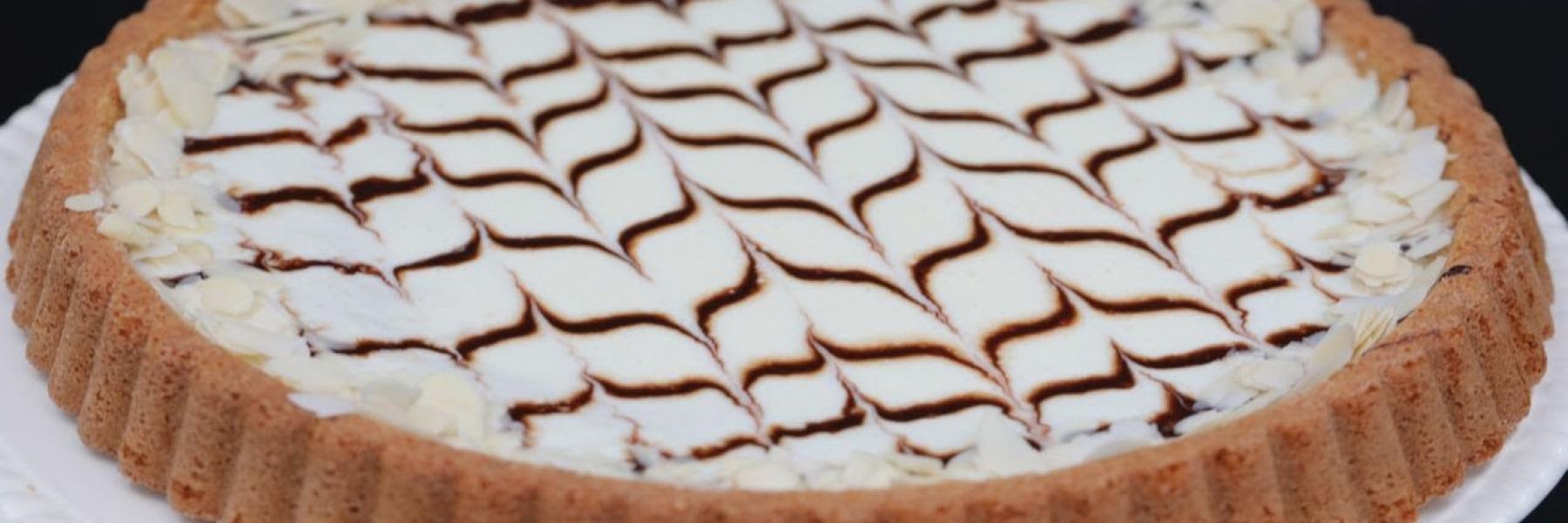 تارت بالقشطة