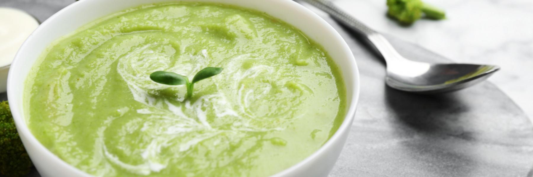 شوربة السبانخ بالشوفان