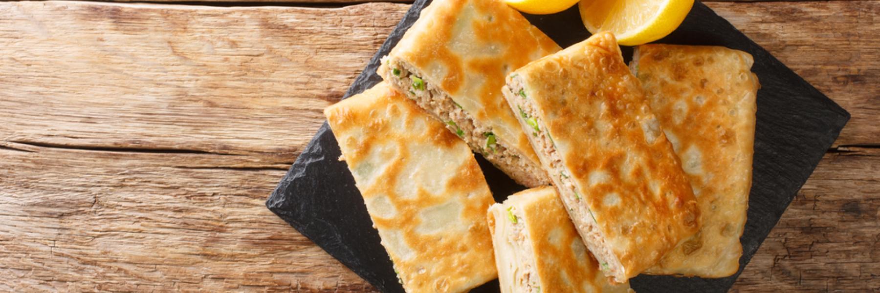 مطبق باللحم 