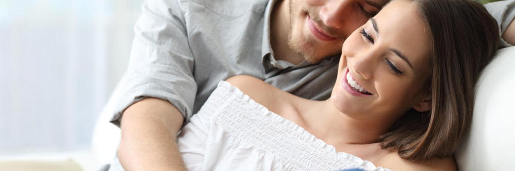 العلاقة الرومانسية