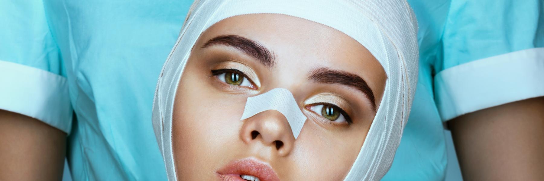 المشاهير: قبل وبعد العمليات التجميلية