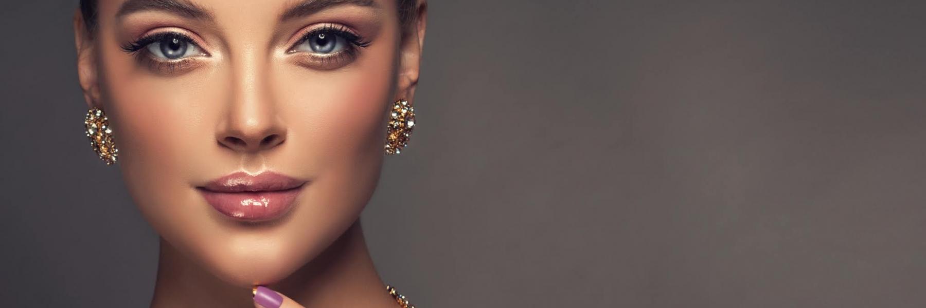 مجوهرات عيد الحب