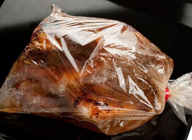 دجاج مشوي بالكيس