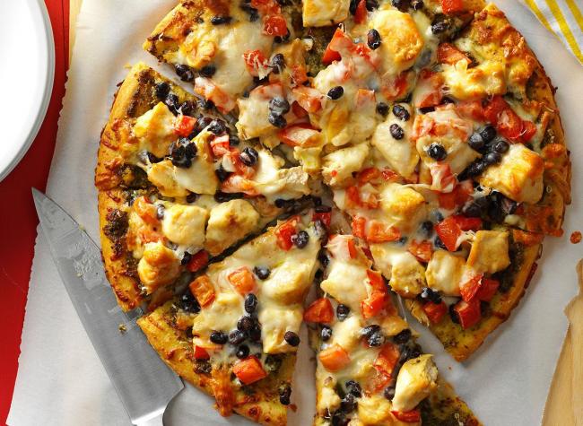 بيتزا بالدجاج