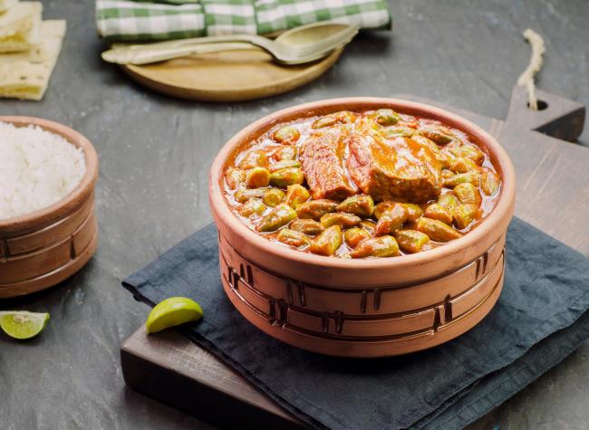 طاجن البامية باللحمة