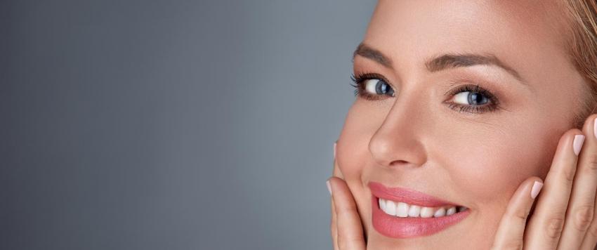 أطعمة تجعلك تبدو أصغر سناً.. تعرفي عليها