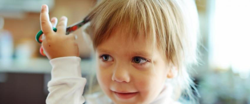 تساقط شعر الأطفال