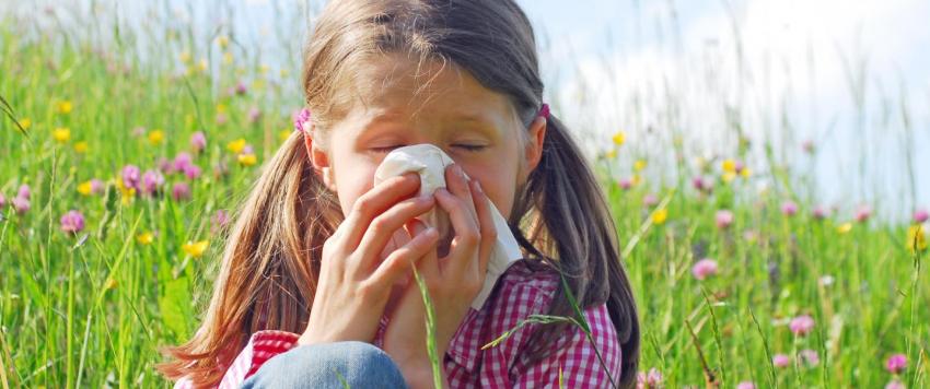 الأعراض والعلاجات الطبيعية لحساسية الأطفال بمختلف أنواعها وأشكالها