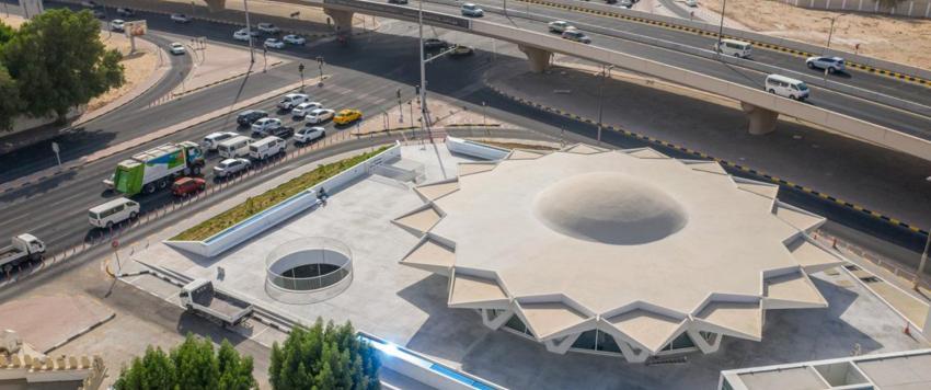 الطبق الطائر في الشارقة