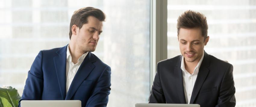 الغيرة من الآخرين