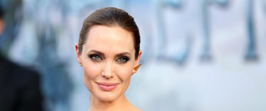 انجلينا جولي