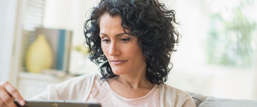 سيدة بالاربعين