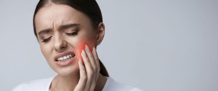 علاجات منزلية لالم الأسنان