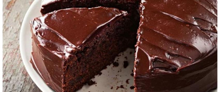 كعكة الشوكولاتة بالزبادي