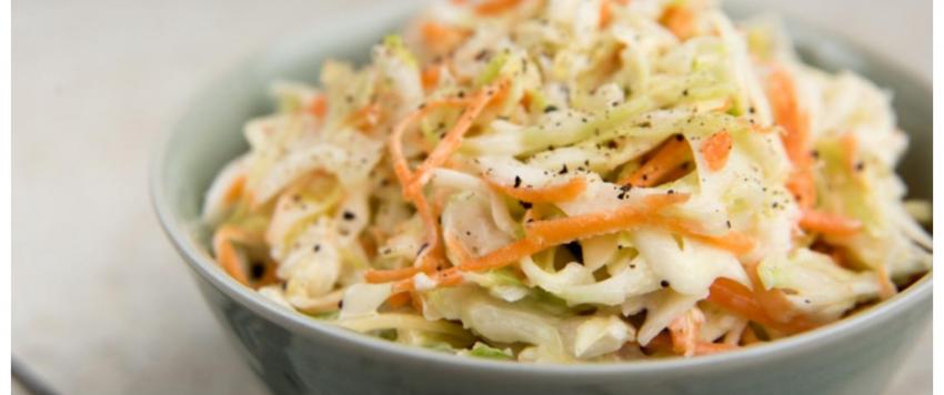 سلطة ملفوف وجزر