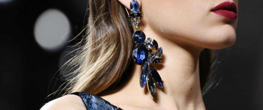 شاهدي.. أجمل الإكسسوارات الدارجة لموسم صيف 2020 (صور)