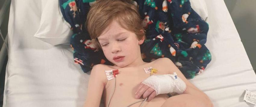 طفل بريطاني يصاب بفقدان الذاكرة بعد أيام من إصابته بفيروس كورونا