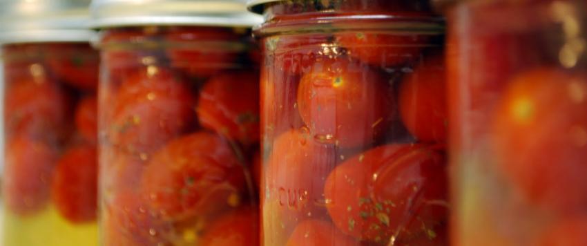 طريقة عمل مخلل الطماطم