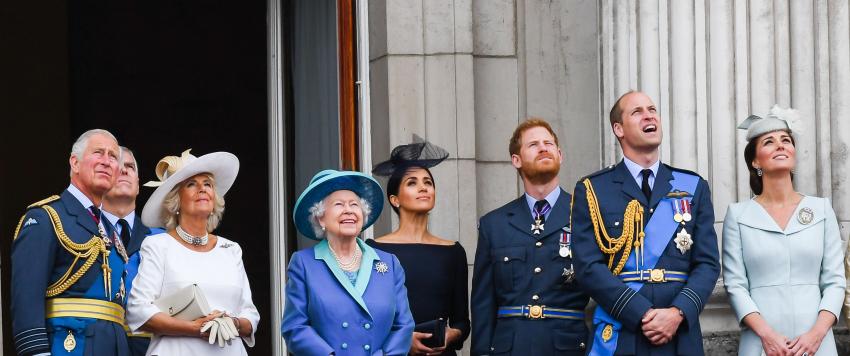 هل ستدعو الملكة إليزابيث "هاري وميغان" لحضور احتفالات اليوبيل البلاتيني؟