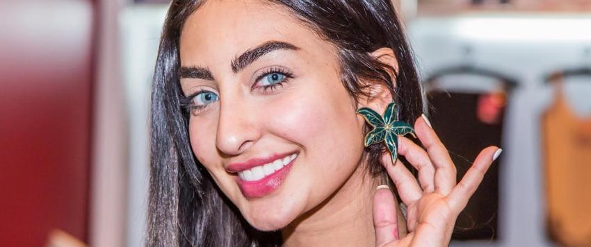  نور الغندور