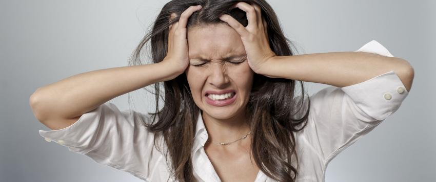 أطعمة لا تتناوليها أبدًا عندما تشعرين بالاجهاد والتوتر