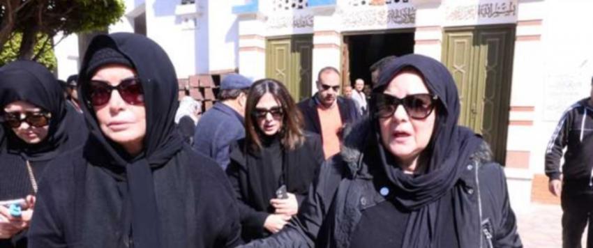 ميرفت أمين ودلال عبدالعزيز