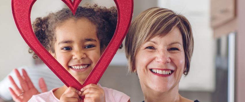 إليكِ بعض الأفكار للاحتفال بعيد الحب مع أطفالك