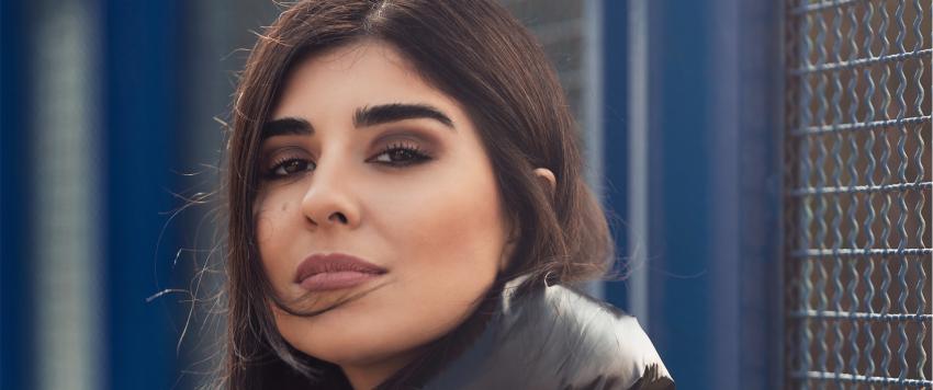 زينة مكي تخطف الأنظار بفستان زفافها..شاهدي إطلالتها!