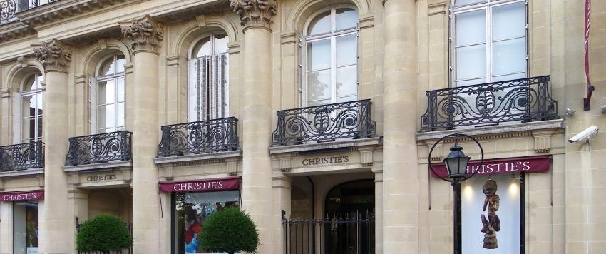 دار كريستيز تبيع ماسة ثمينة بأكثر من مليوني دولار في مزاد عبر الانترنت