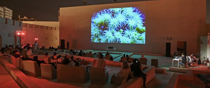 الشارقة للفنون تنظم النسخة الخامسة من «جدل صوتي»