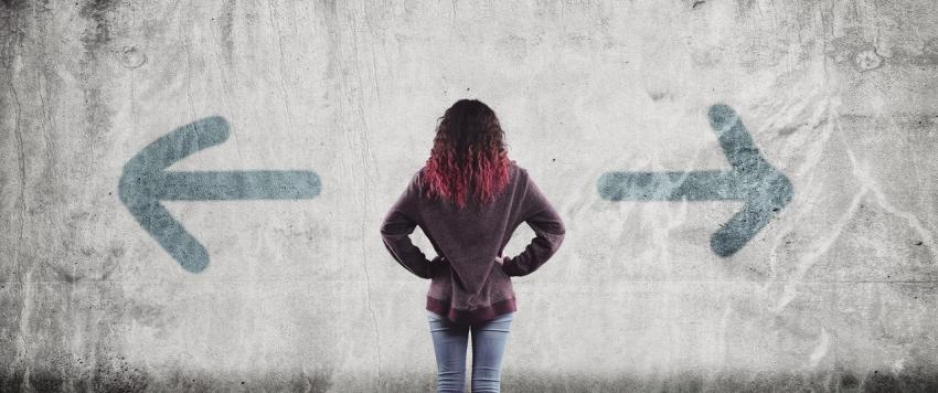 منيعة ضد كثرة التفكير .. أبراج تعيش في اللحظة