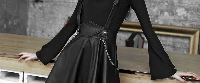 التنورة الجلدية