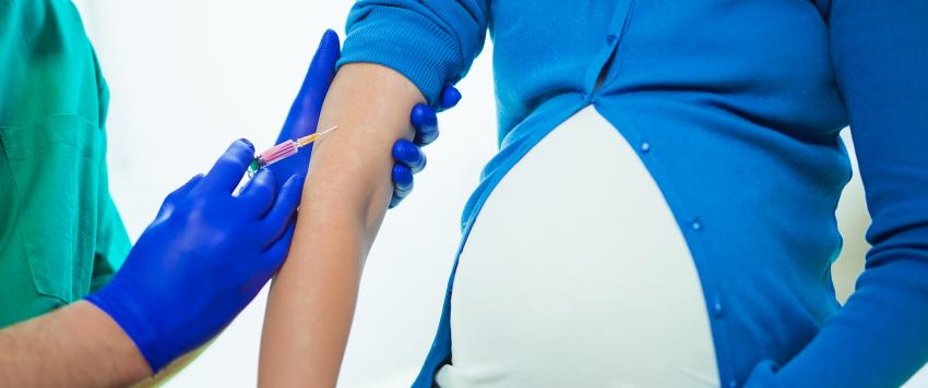 النساء الحوامل المصابات بكورونا ينقلن الأجسام المضادة لأطفالهن