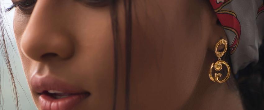 أجمل صيحات الأقراط لعام 2021 حتى الآن لتكملي إطلالتك بجاذبية