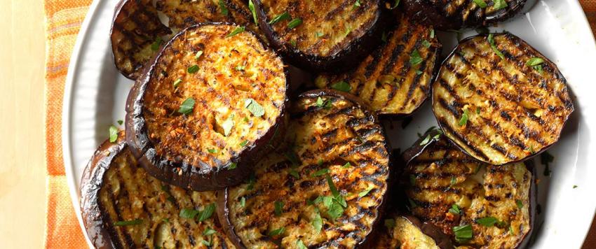 باذنجان مشوي بالأعشاب