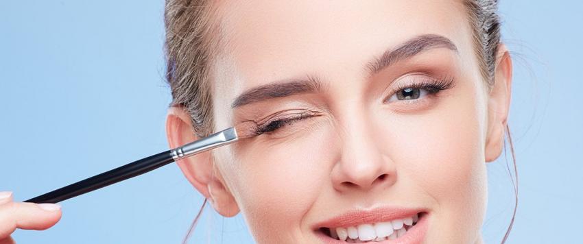 لماذا قد تتفاعل بشرتك بشكل سيء مع المكياج بعد الحظر؟