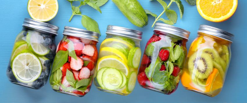 5 مشروبات صحية تطرد سموم الجسم