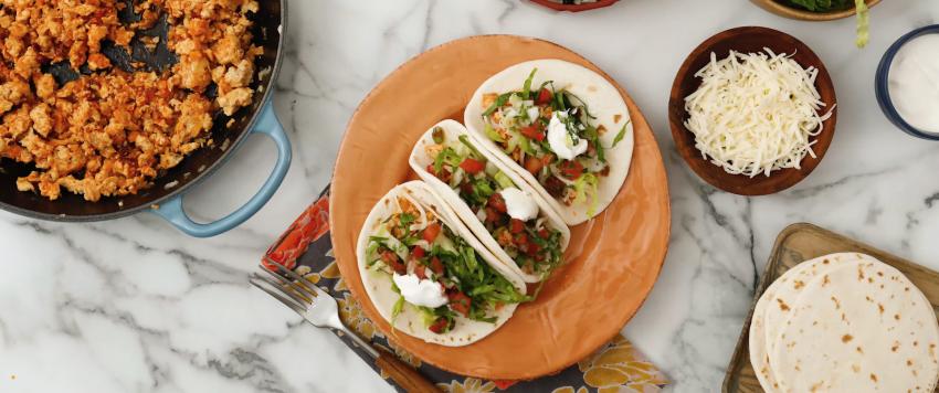 تاكو دجاج بالمانغو