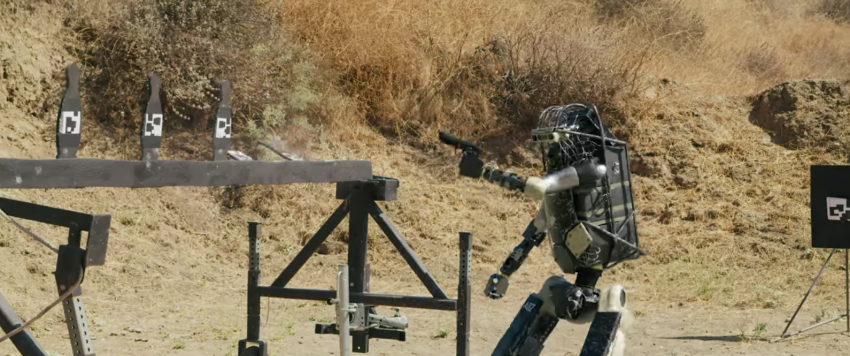 الجيش الأمريكي يطور روبوتات حربية بأنسجة حية 