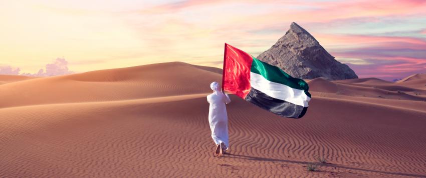 الإمارات تدشن أكبر يخت في العالم 