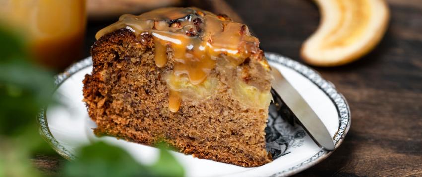 كيكة الموز بالشوفان والجوز