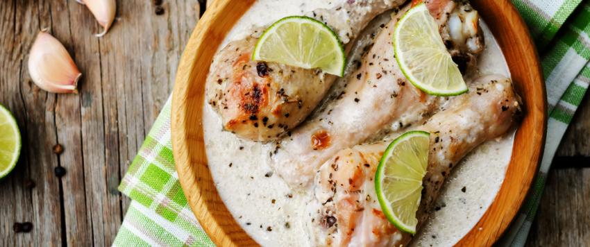 دجاج بحليب جوز الهند 