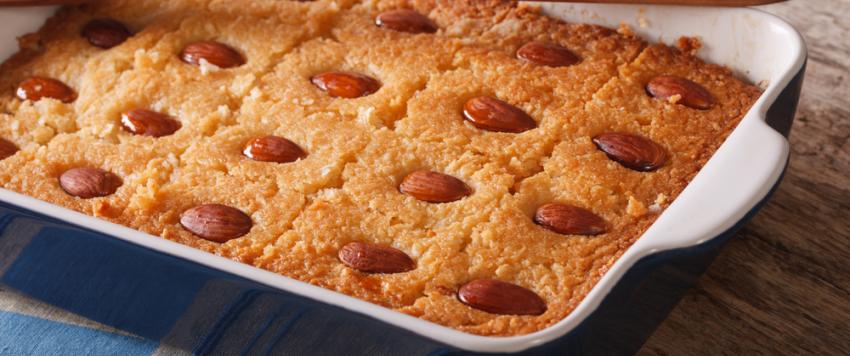 بسبوسة التمر والقرفة