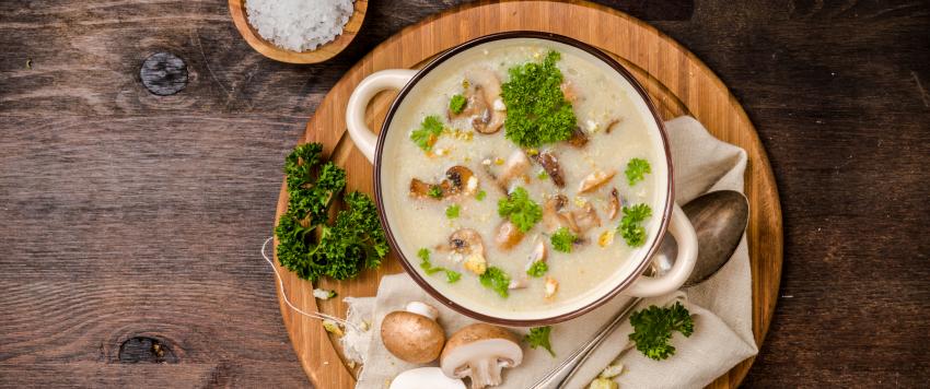 شوربة فطر بالحليب