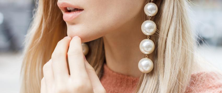 شاهدي أجمل ٩ من أقراط الطارة لصيف ٢٠٢٠ (صور)