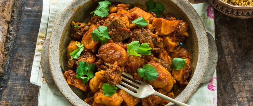 طاجين مغربي باللحم