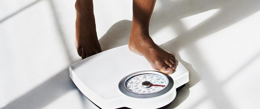 لهذا السبب قد يزداد وزنك أثناء الدورة الشهرية وكيف تتعاملين